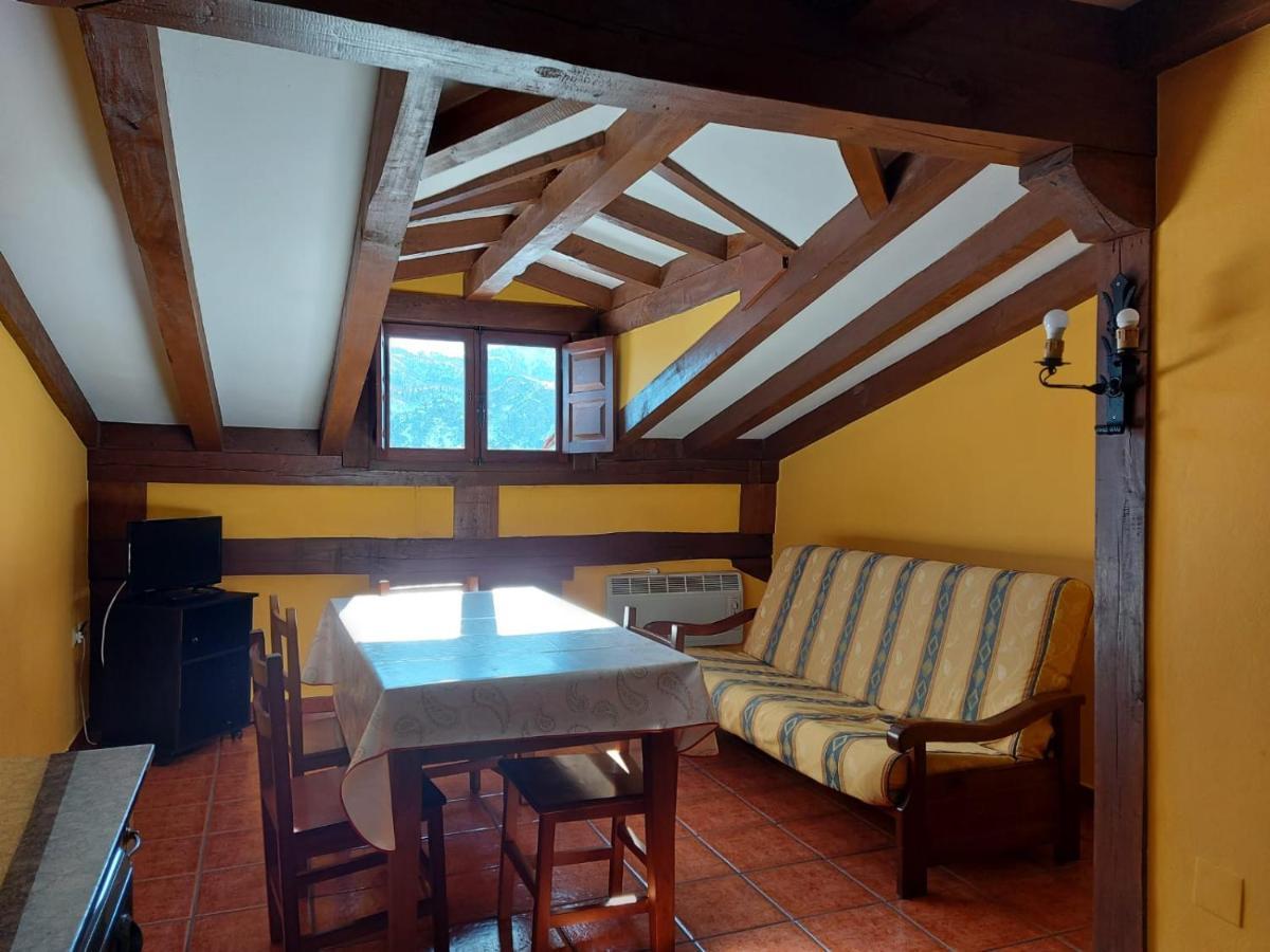 Apartamentos Rurales Las Rocas De Brez Camaleño Buitenkant foto