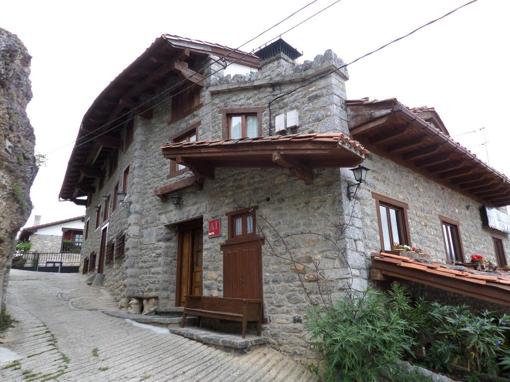 Apartamentos Rurales Las Rocas De Brez Camaleño Buitenkant foto
